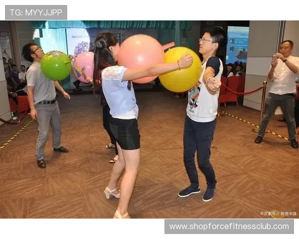 探索真人版养成游戏的多样玩法与真实互动，开启你的专属养成之旅